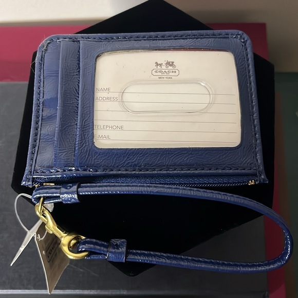 NWT Coach *RARE* Fun Graffiti Limited Edition Heart Logo ID Holder Wristlet - Picture 6 of 8